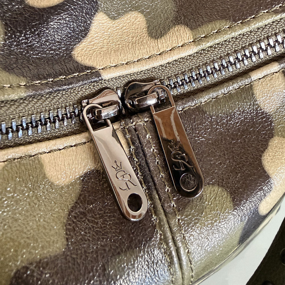 Saray® – Diamante Nero | Texture Camouflage Dark